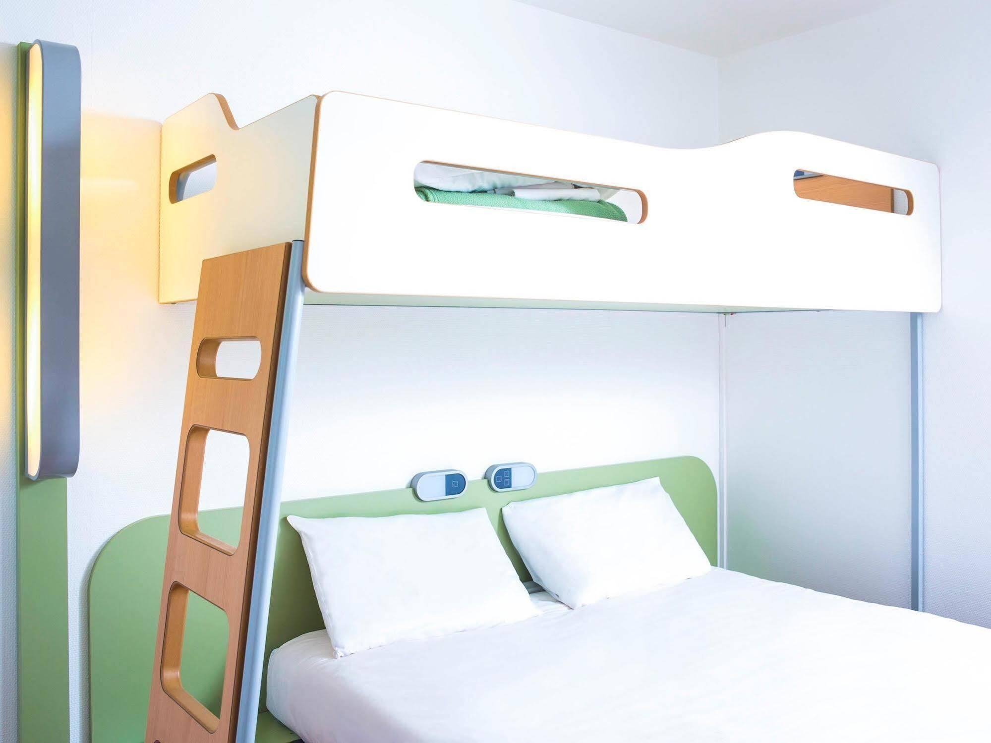 Ibis Budget Caen Mondeville 2*